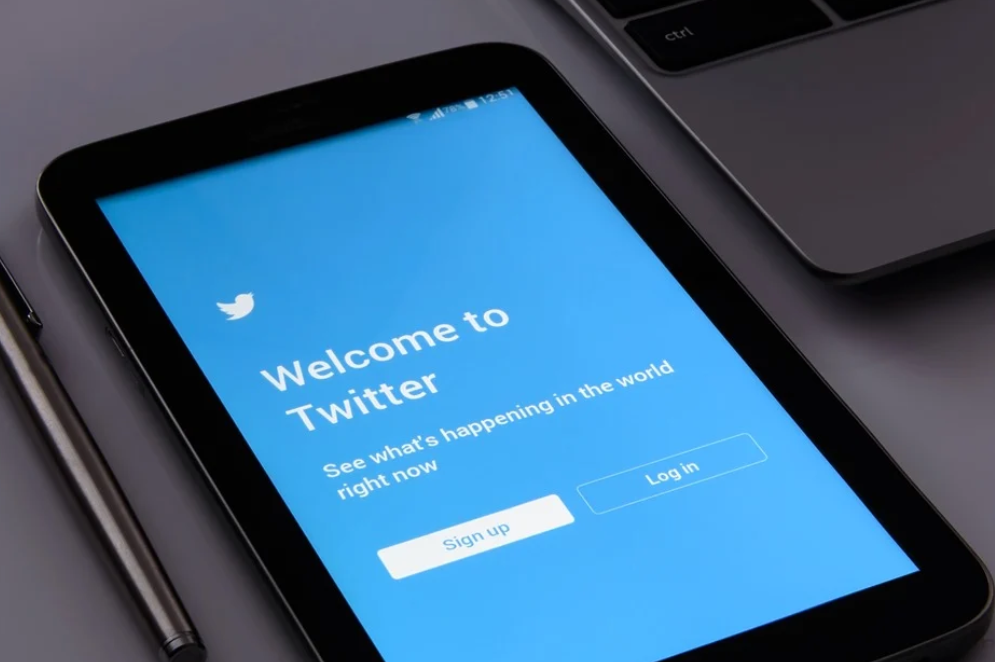How To Score Traffic Using Twitter - twitter