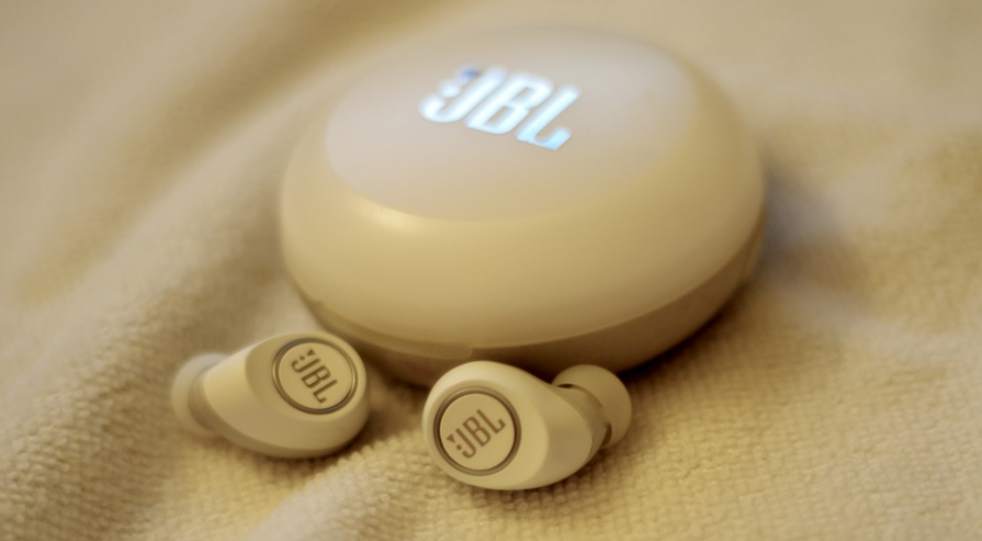 JBL Wireless Earphones - How To Pair JBL Earbuds?